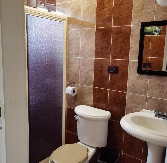 デラックスルーム, Edén