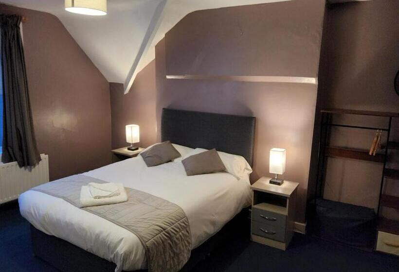 Номер Стандарт, The Avenue