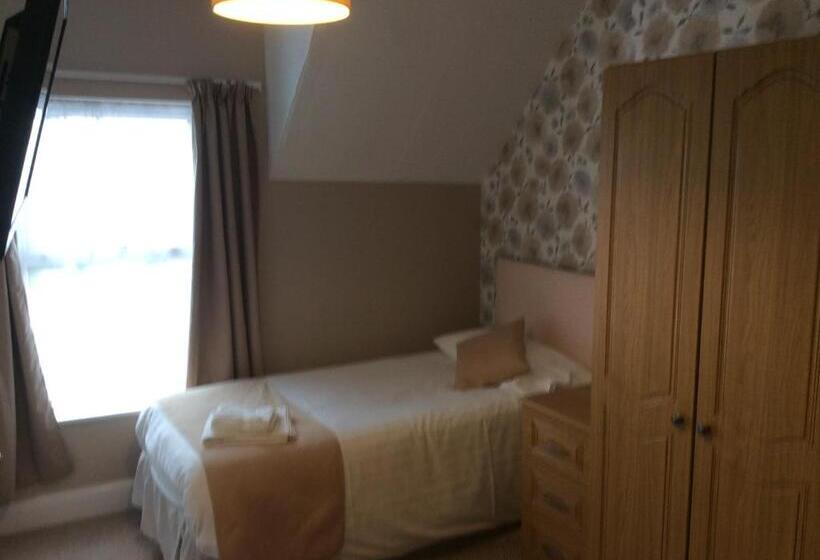 Номер Deluxe, The Avenue