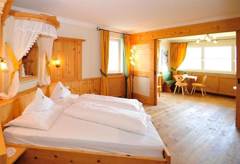 חדר משפחתי נוף להרים, Tschögglbergerhof