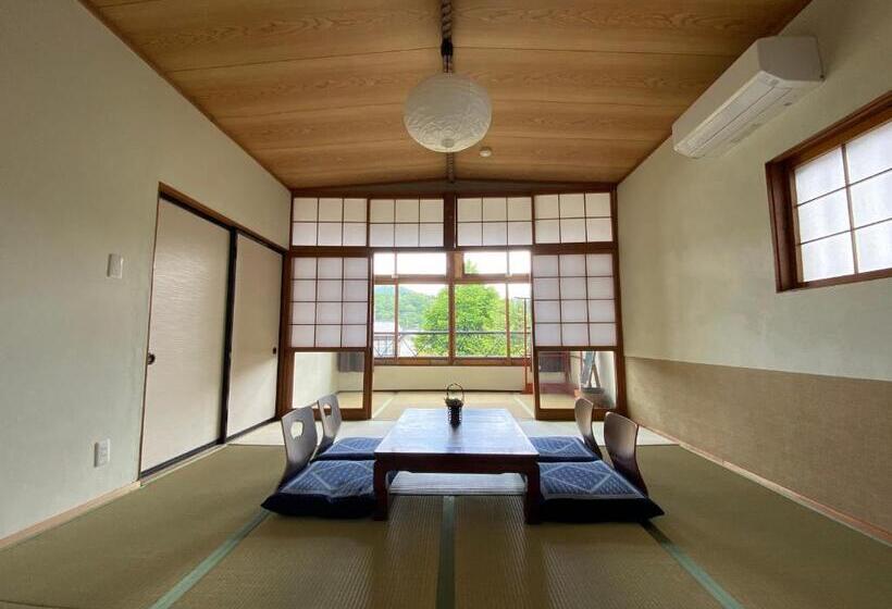 Четырехместный Номер Стандарт, Yuzaka   Natural & Sustainable Inn