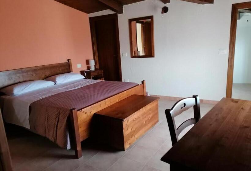 Pokój Standard, La Rocca Dei Borboni