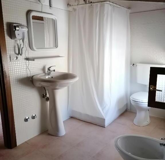 Pokój Standard, La Rocca Dei Borboni