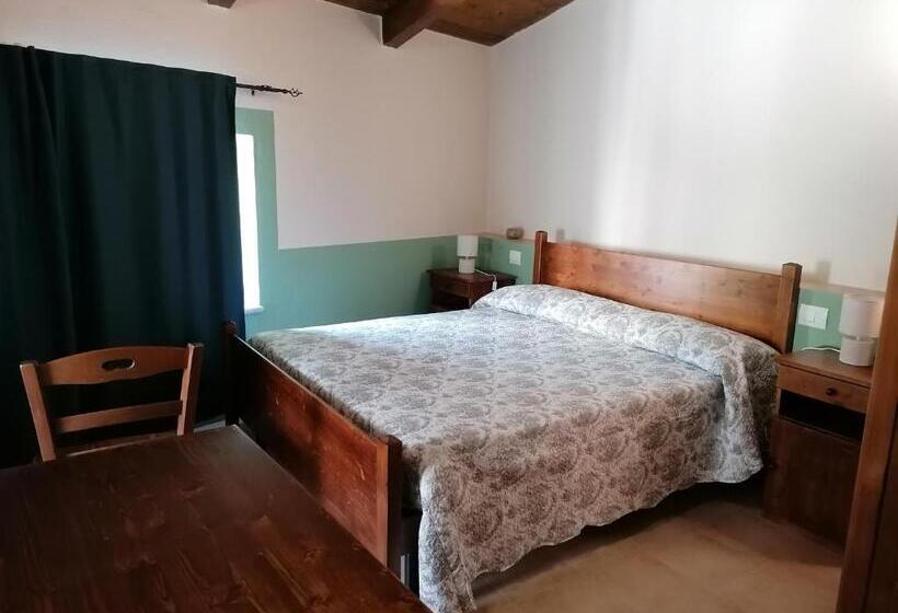 Pokój Standard, La Rocca Dei Borboni