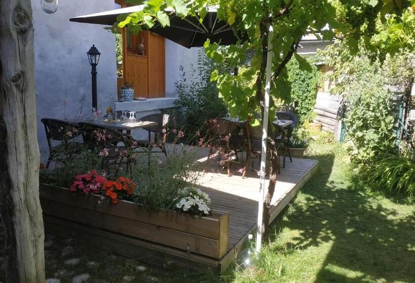 Cameră Standard cu Vedere la Gradină, Chez Jacquie Et Fifi