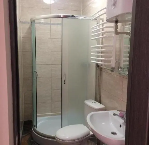スタンダード4人部屋, Manchela садиба