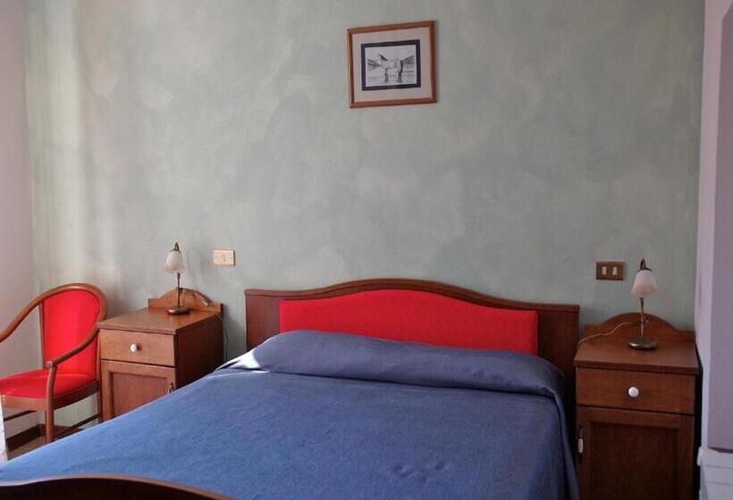 Номер Стандарт Трехместный, Albergo Miramonti
