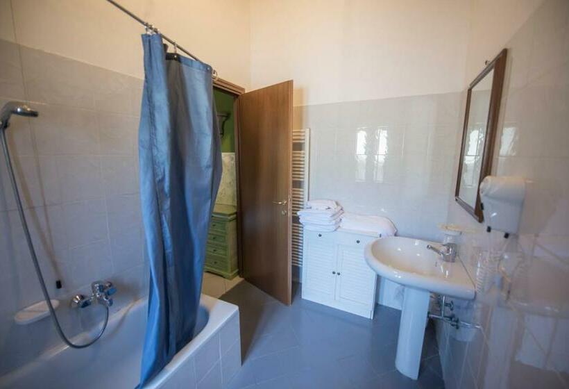 Номер Стандарт, Cuccaro Club   Val Di Vara E Cinque Terre