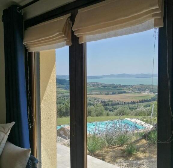 1 Bedroom Apartment Lake View, Di Colle In Colle   Agriturismo