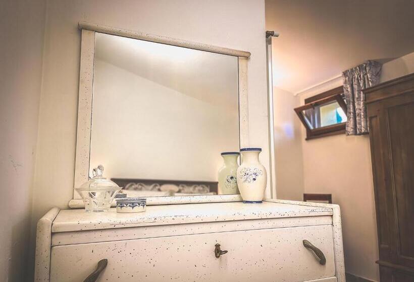 1 Bedroom Apartment Lake View, Di Colle In Colle   Agriturismo