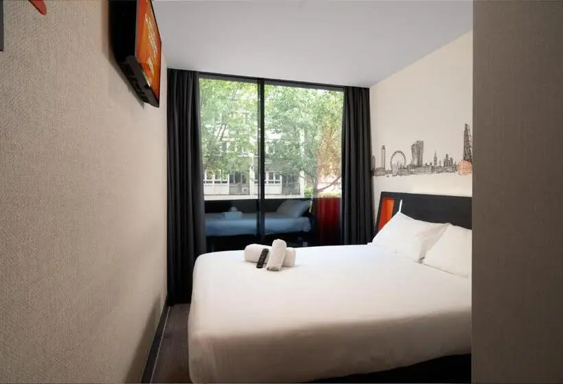 Standard-huone, Easyhotel Oxford