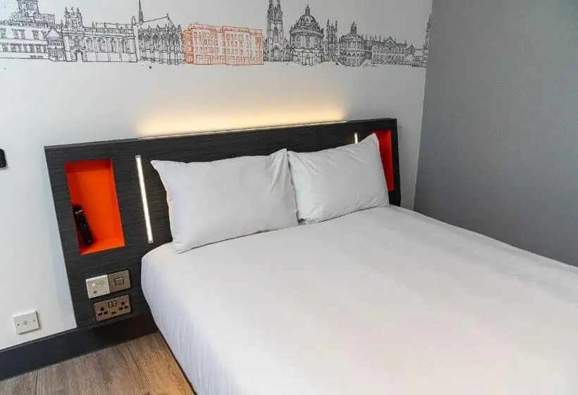 Standard-invahuone, Easyhotel Oxford