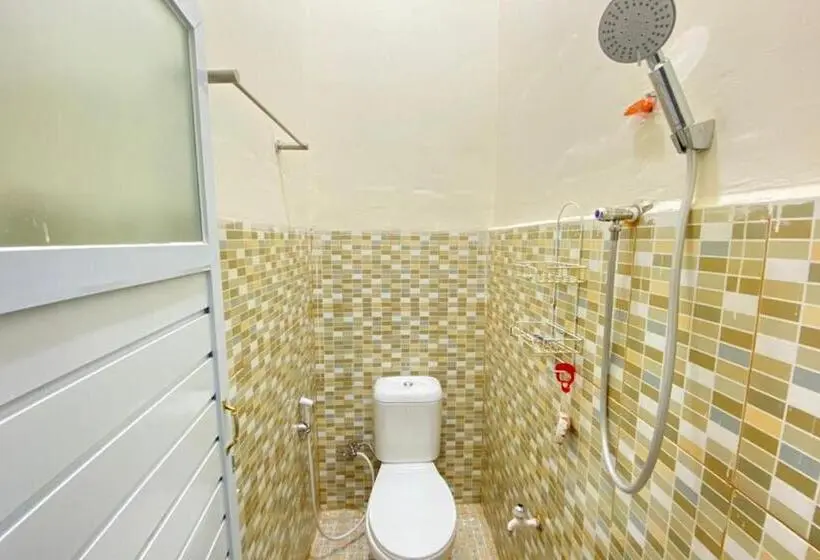 Standard-huone, Pelangi Guest House Palembang Redpartner