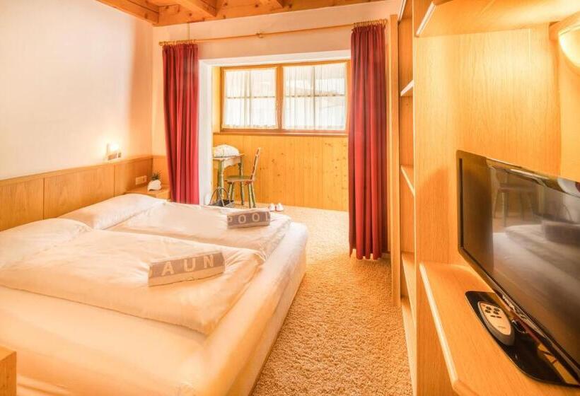 标准间带阳台, Piccolo Hotel Gurschler