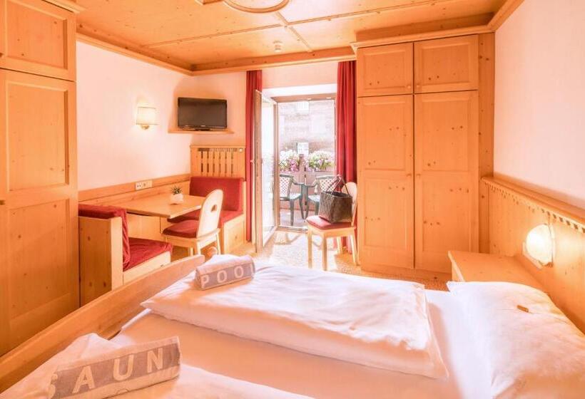 Номер Стандарт с Балконом, Piccolo Hotel Gurschler