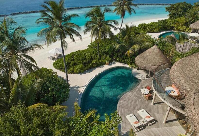 Standard Szoba, The Nautilus Maldives