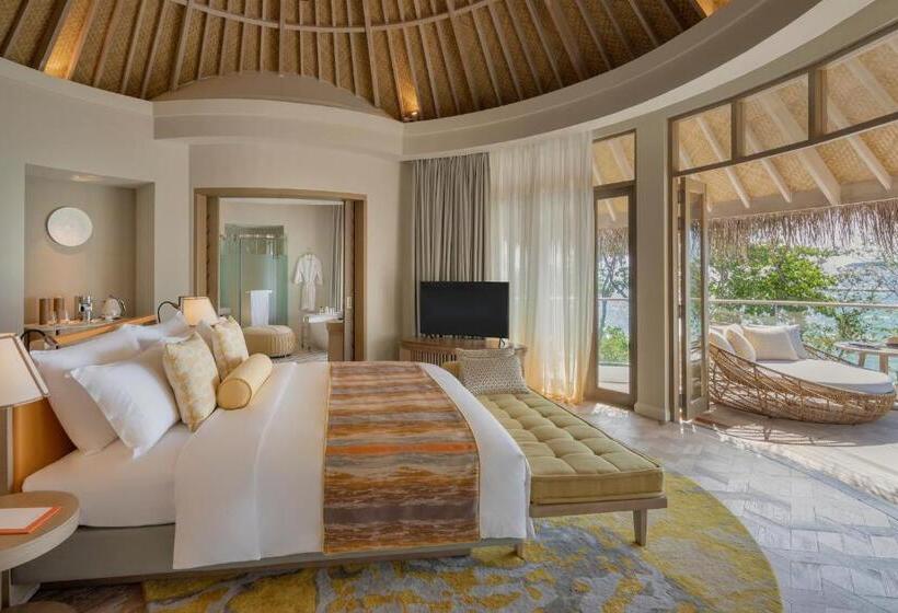 2 Személyes Apartman Medencével, The Nautilus Maldives