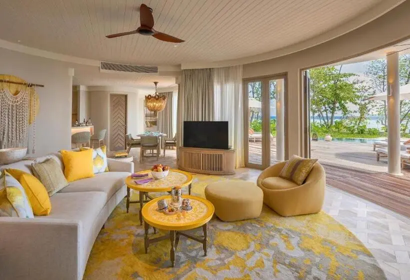 2 Bedroom Apartment with Pool, The Nautilus Maldives