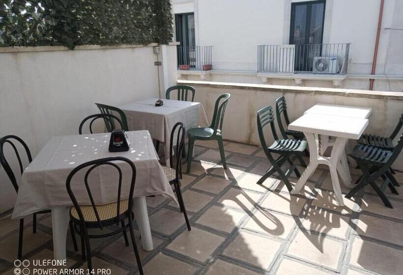 اتاق استاندارد سه نفره, B&b L Antica Dimora ...e Dei Mestieri