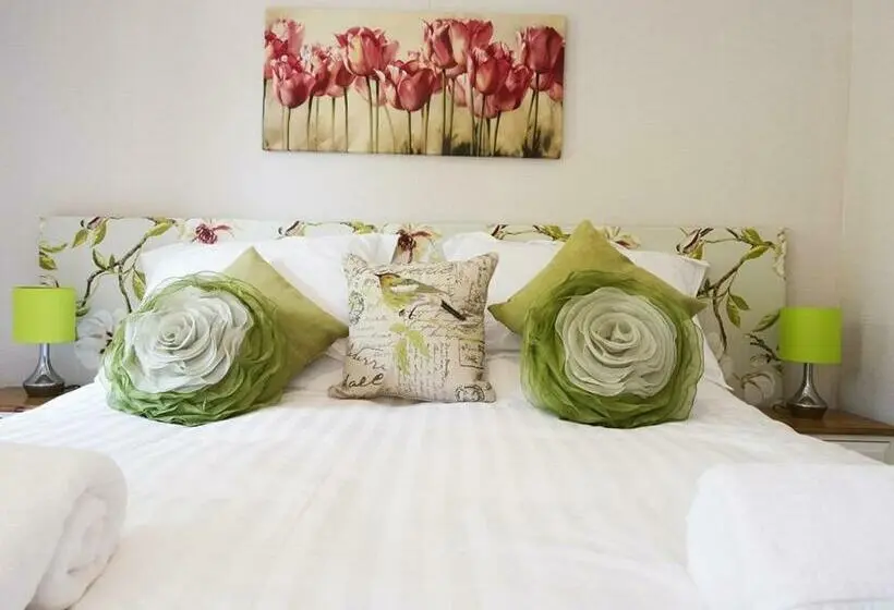 デラックスルーム, Chambres D Hotes   La Marmoire