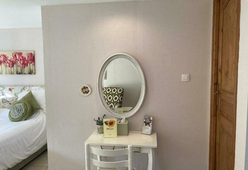 غرفة ديلوكس, Chambres D Hotes La Marmoire