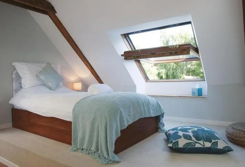 スタンダードルーム, Chambres D Hotes   La Marmoire