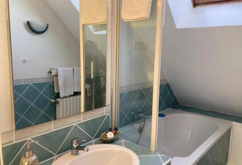 غرفة قياسية, Chambres D Hotes La Marmoire