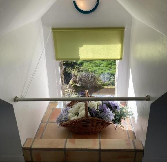 غرفة قياسية, Chambres D Hotes La Marmoire