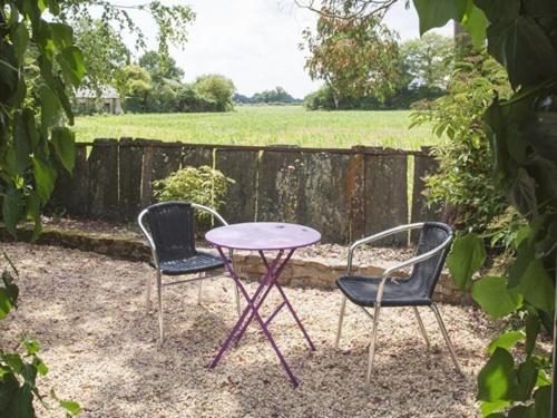 غرفة قياسية, Chambres D Hotes La Marmoire