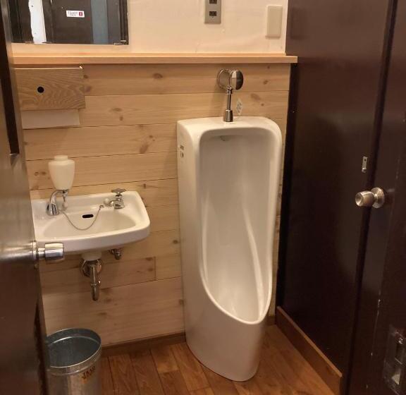 Standard 3 Bett Zimmer Geteiltes Bad, 貸切宿にんじん