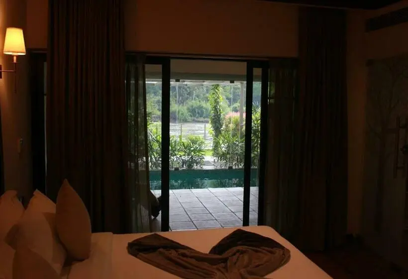 Suite with Pool, Niraamaya Retreats Samroha Athirappilly