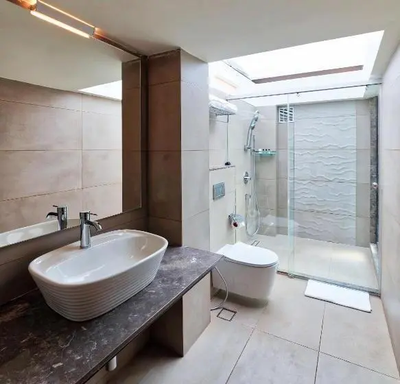 Suite with Pool, Niraamaya Retreats Samroha Athirappilly