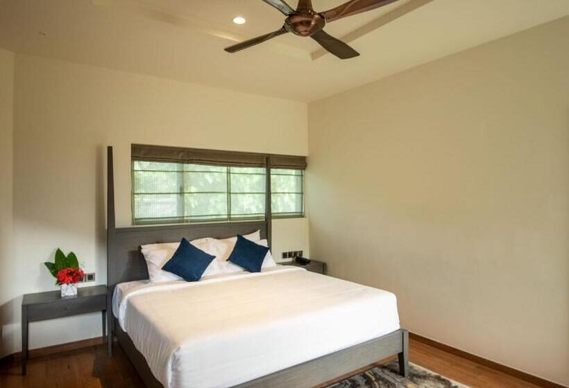 غرفة قياسية سرير كينج, Niraamaya Retreats Samroha Athirappilly