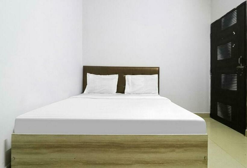 트리플 클래식 룸, Vaccinated Staff  Oyo 79969 Flagship Night Inn