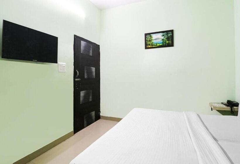 트리플 클래식 룸, Vaccinated Staff  Oyo 79969 Flagship Night Inn