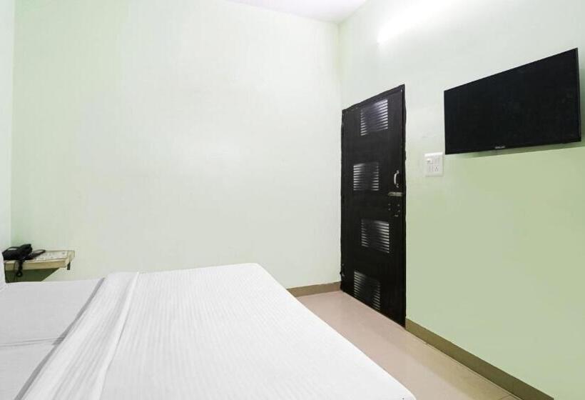 트리플 클래식 룸, Vaccinated Staff  Oyo 79969 Flagship Night Inn