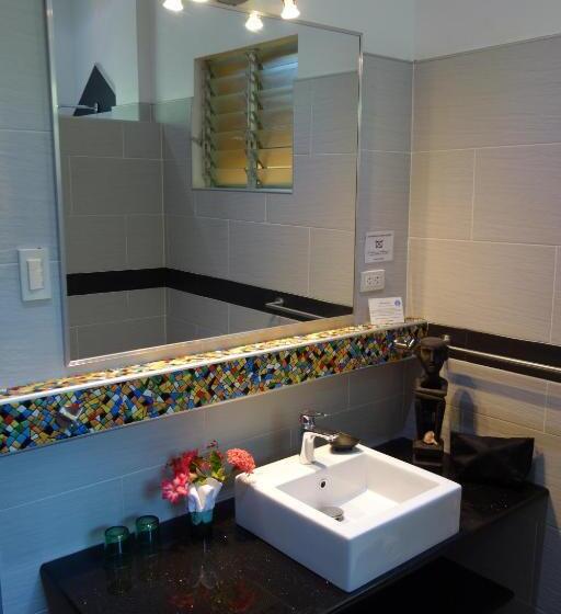 استودیوی لوکس, Alona S Coral Garden Resort