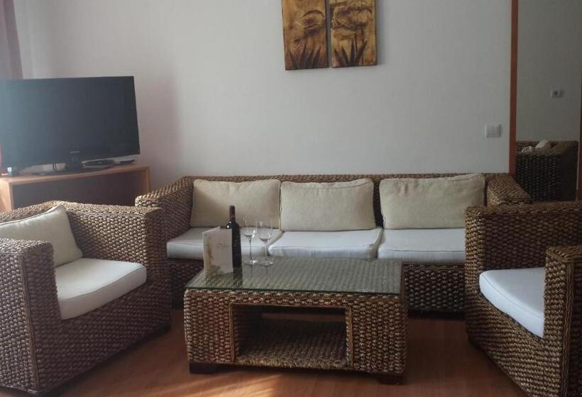 발코니가 있는 2 베드룸 아파트, Apart Hotel Flora Residence Daisy