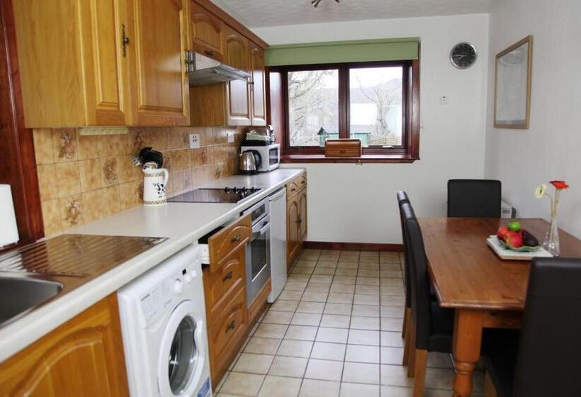 Апартаменты 2 Спальни, Ardgarry Farm