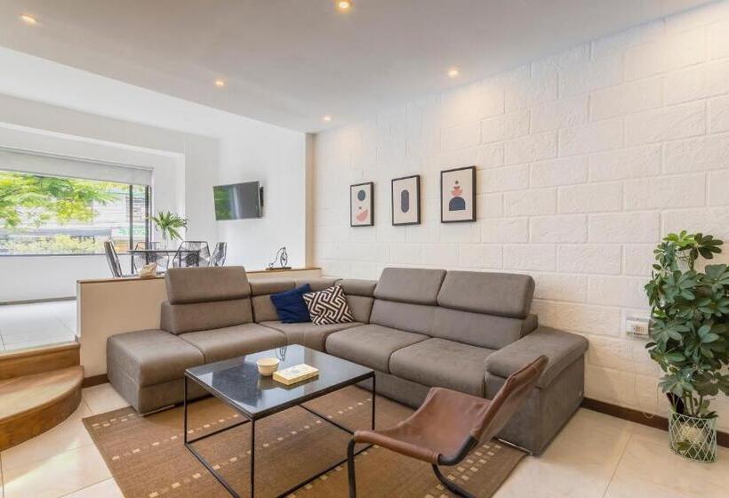 Apartamento 2 Dormitórios, Soy Local Primavera