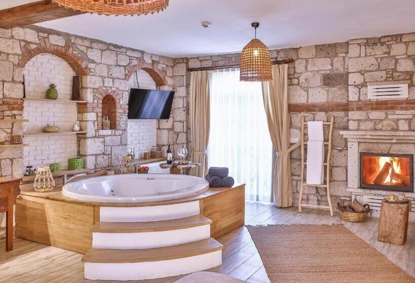 ハイドロマッサージバス付きスイート, Cumbali Konak