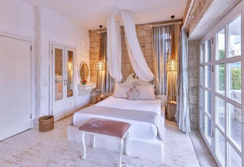 デラックスルーム, Cumbali Konak