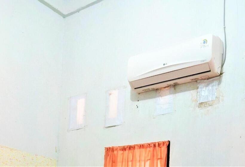 스탠다드 싱글 룸, Yellow House