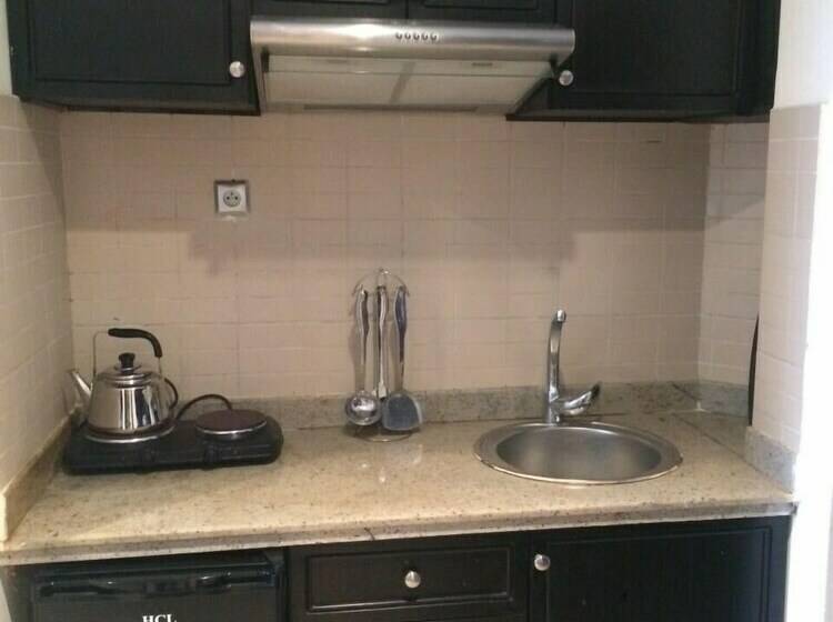 דירת חדר, Appart Hôtel Founty Beach