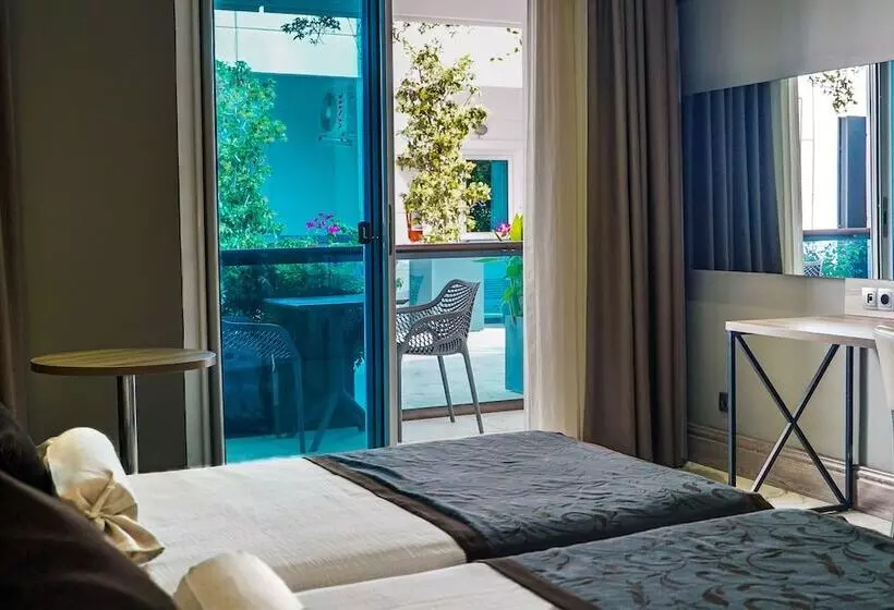 Perhehuone Puutarhanäkymä, Delta Hotels By Marriott Bodrum