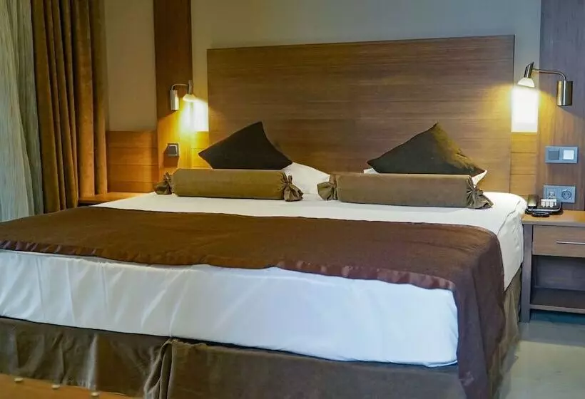 Standard-huone Parveke, Delta Hotels By Marriott Bodrum