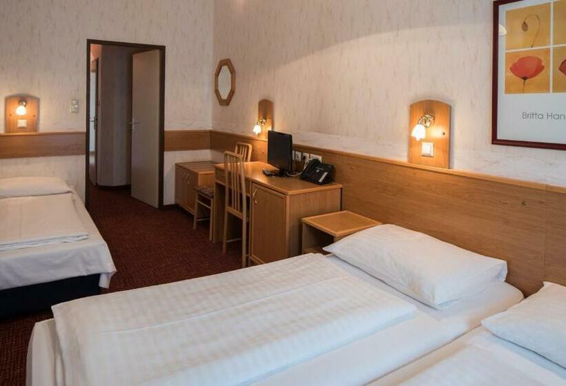 스탠다드 룸, Admiral