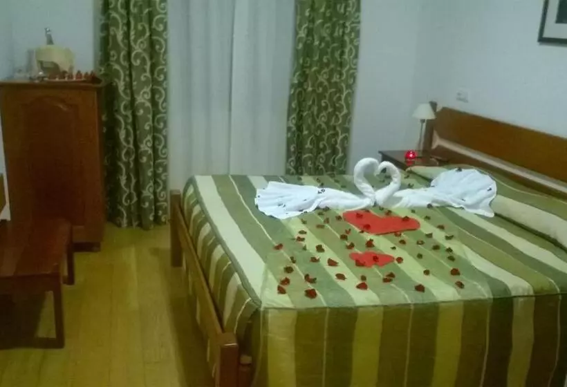 اتاق لوکس با تخت بزرگ, Albergaria Senhora Do Espinheiro