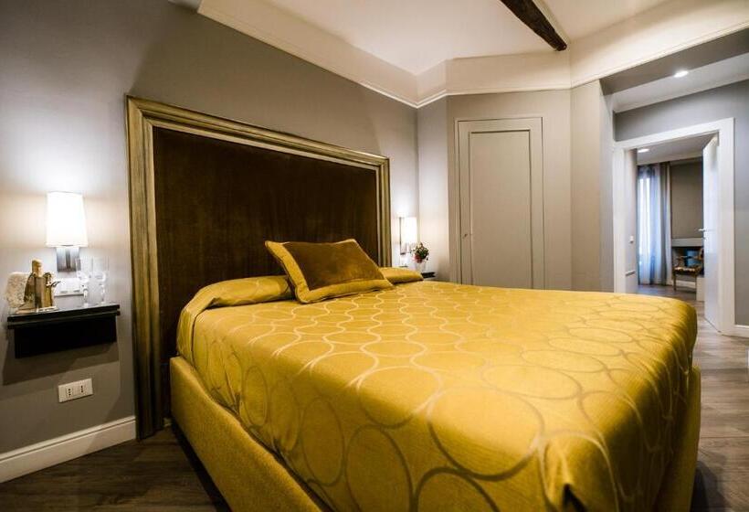 חדר סטנדרט לשלושה, Antica Locanda