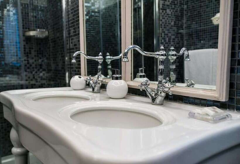 חדר סטנדרט לארבעה, Antica Locanda